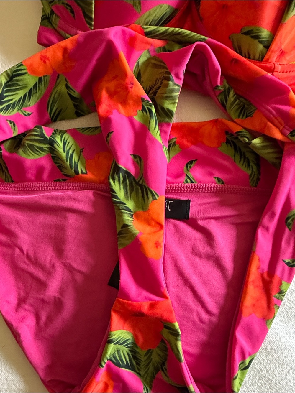 Beach Riot Swim Hibiscus Sunset Set - Picture 4 of 6